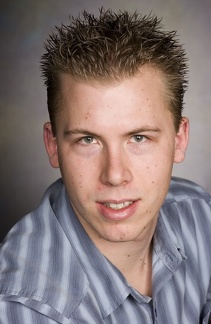 1366-derek hader